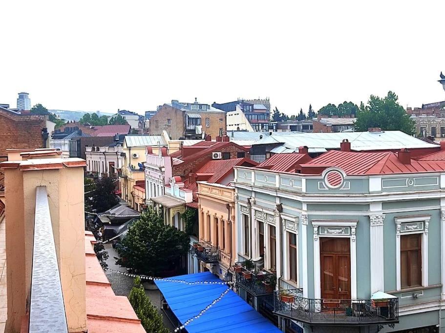 Apartment In Agmashenebeli 第比利斯 外观 照片